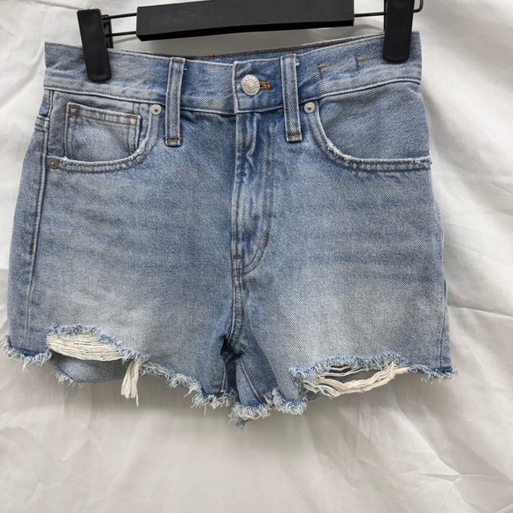 Madewell Perfect Jean Shorts - Picture 1 of 4